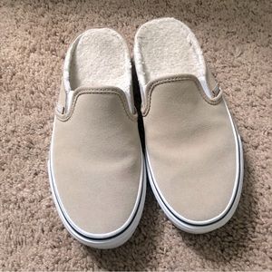 Vans Asher Women's Sherpa Lined Suede Mules